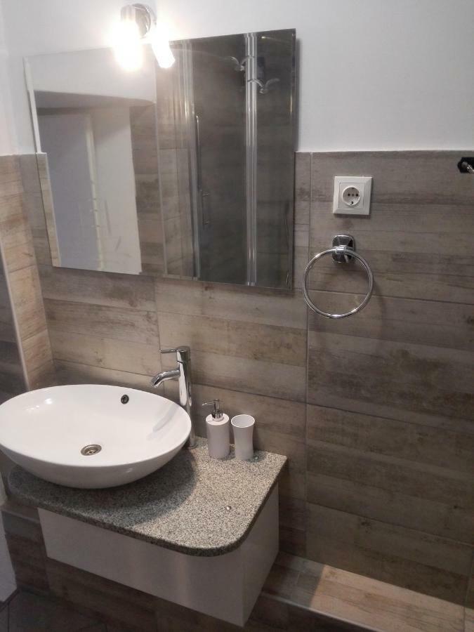 Apartment "M&M" Free Parking Solin Ngoại thất bức ảnh