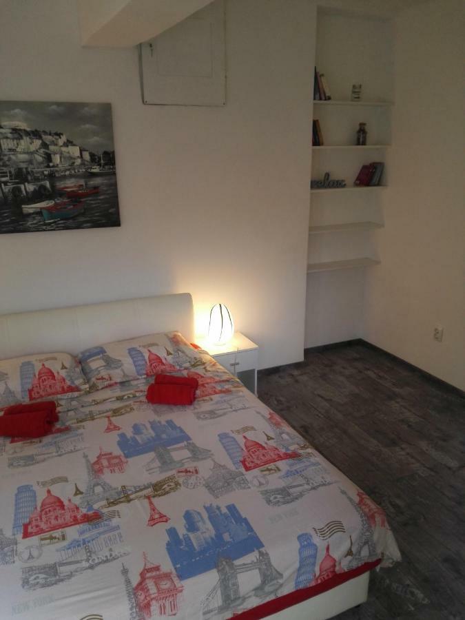 Apartment "M&M" Free Parking Solin Ngoại thất bức ảnh
